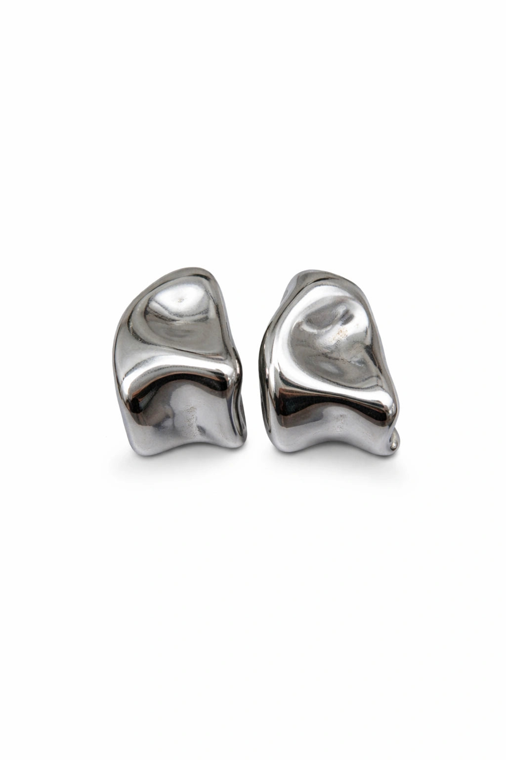 Liquid Sculpt Studs - Silver